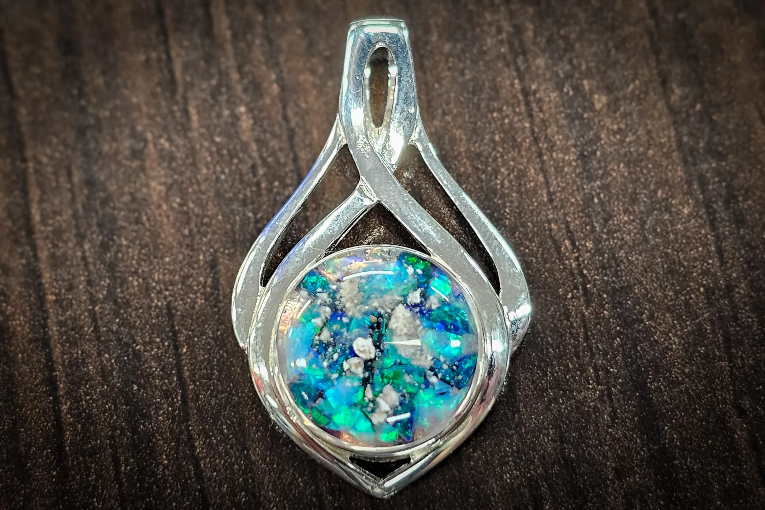 Celtic Drop Pendant with Cremation Ashes