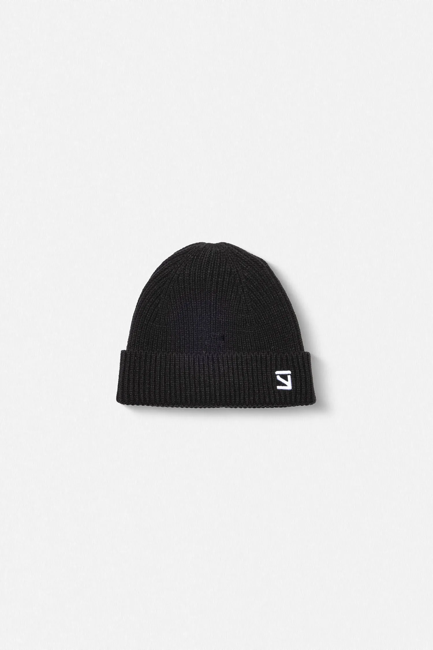 CORE. Knit Beanie "Black"