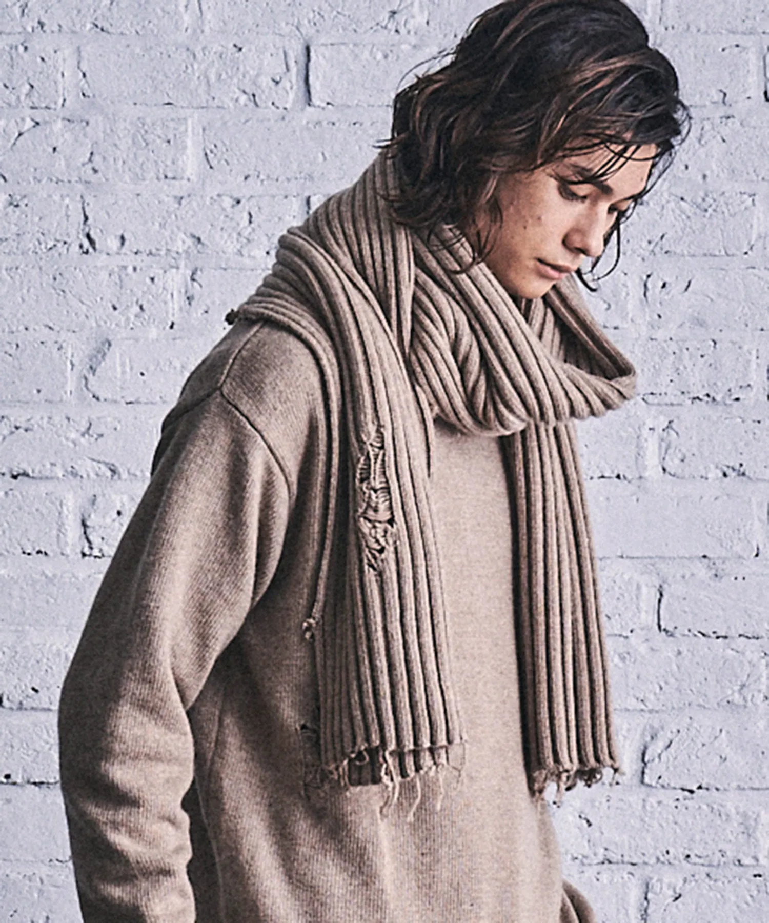 DESTROY KNIT SCARF