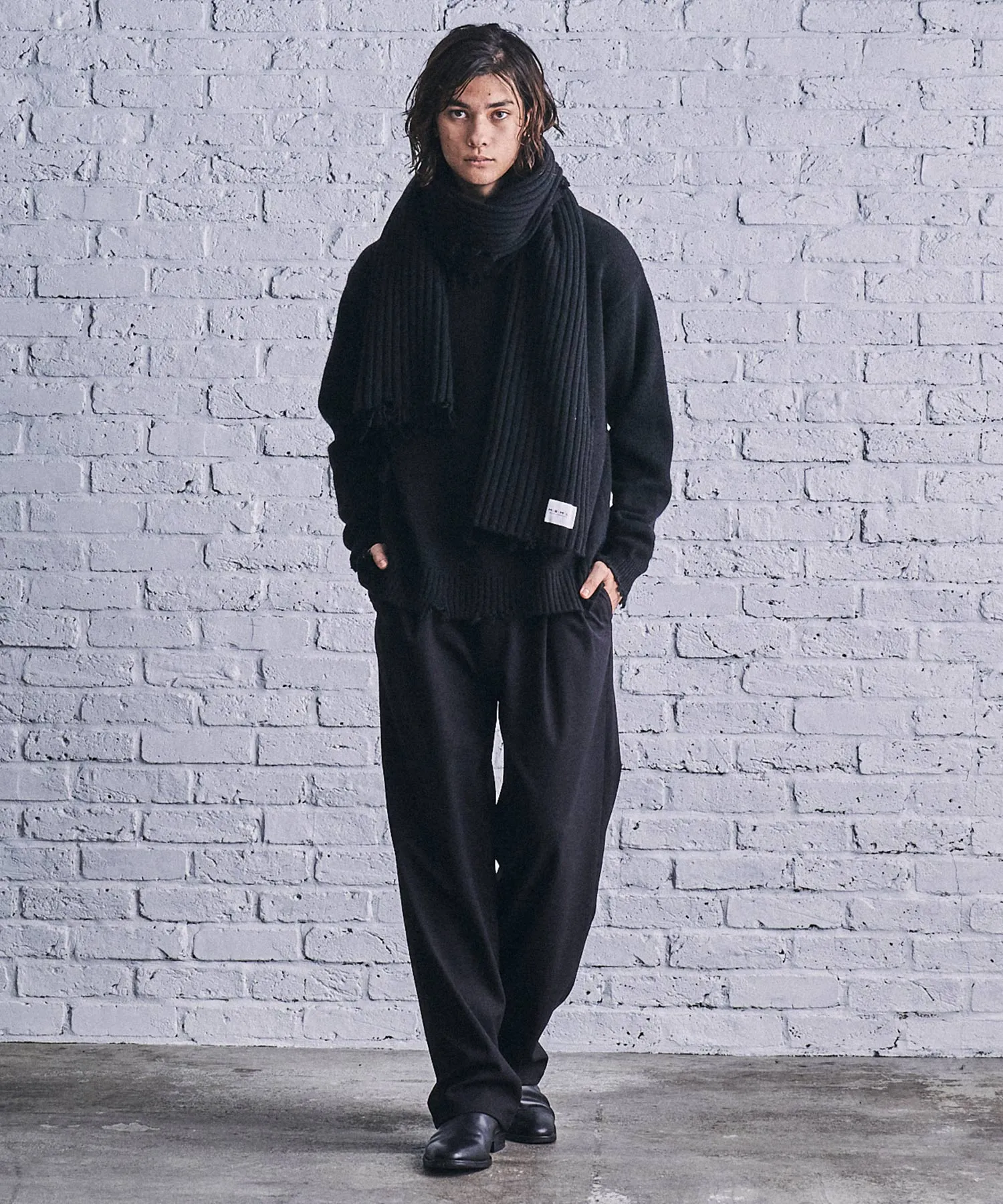 DESTROY KNIT SCARF