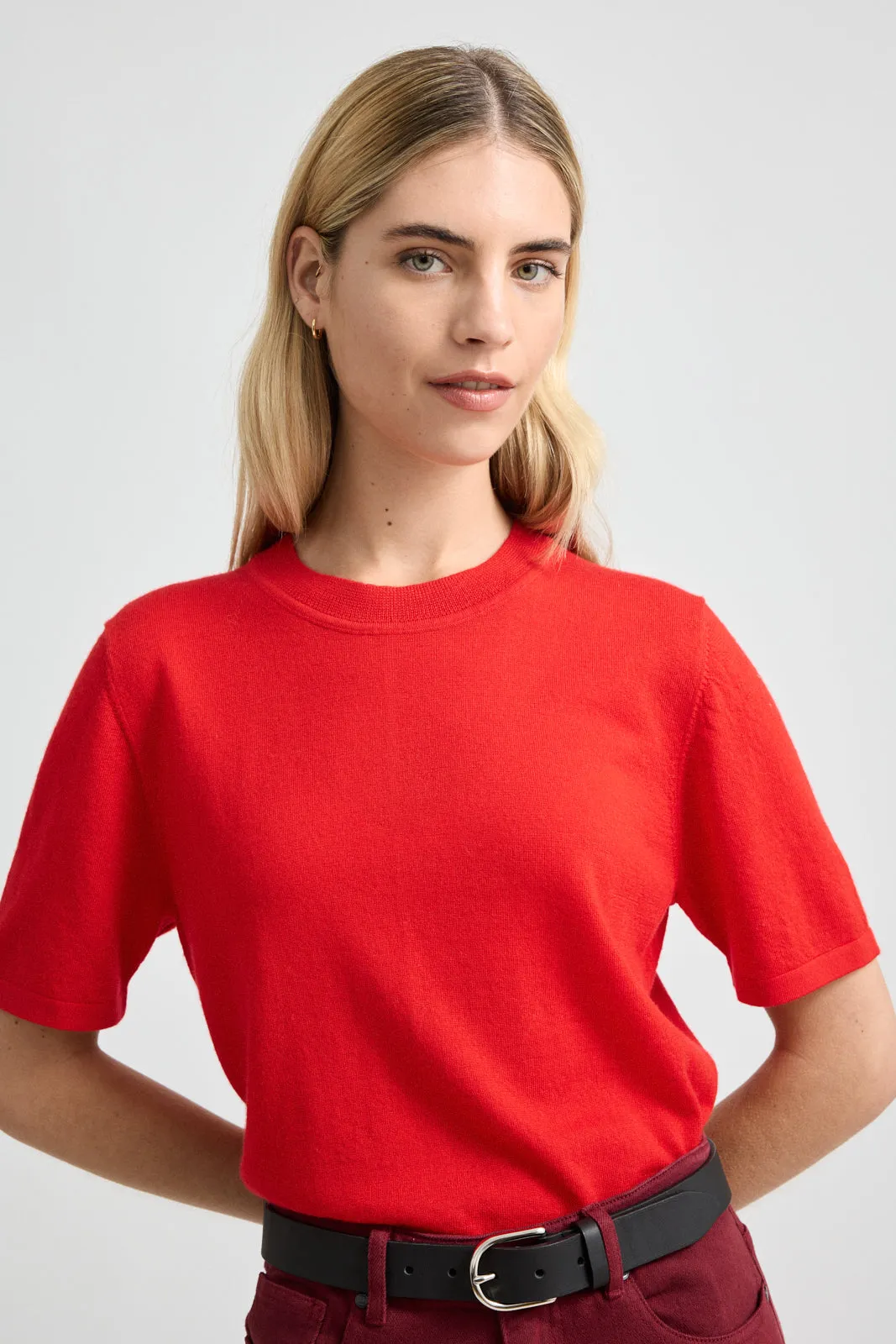 FINE SHORT SLEEVE TOP