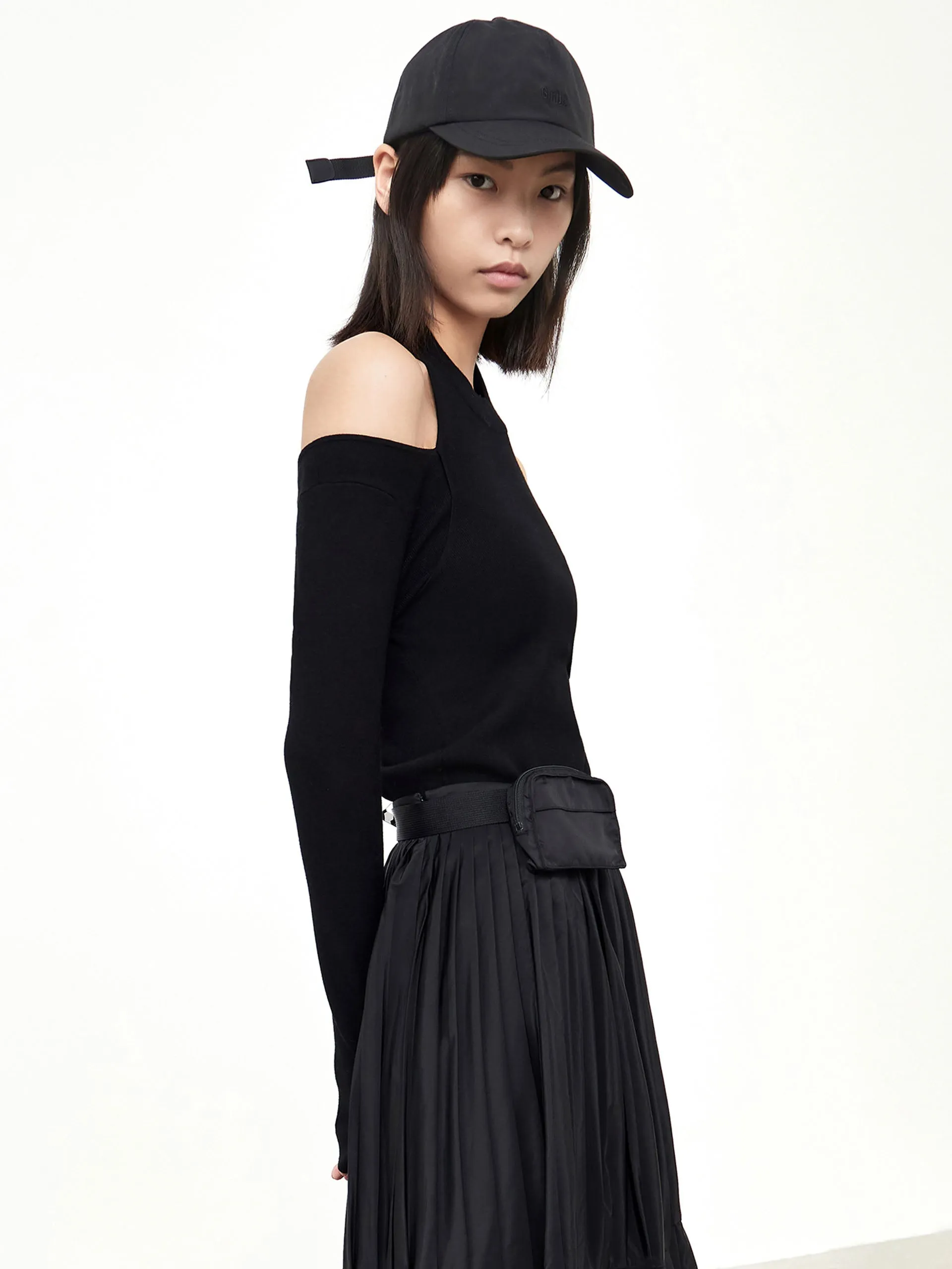 Fitted Knit Top with Openwork on Shoulders