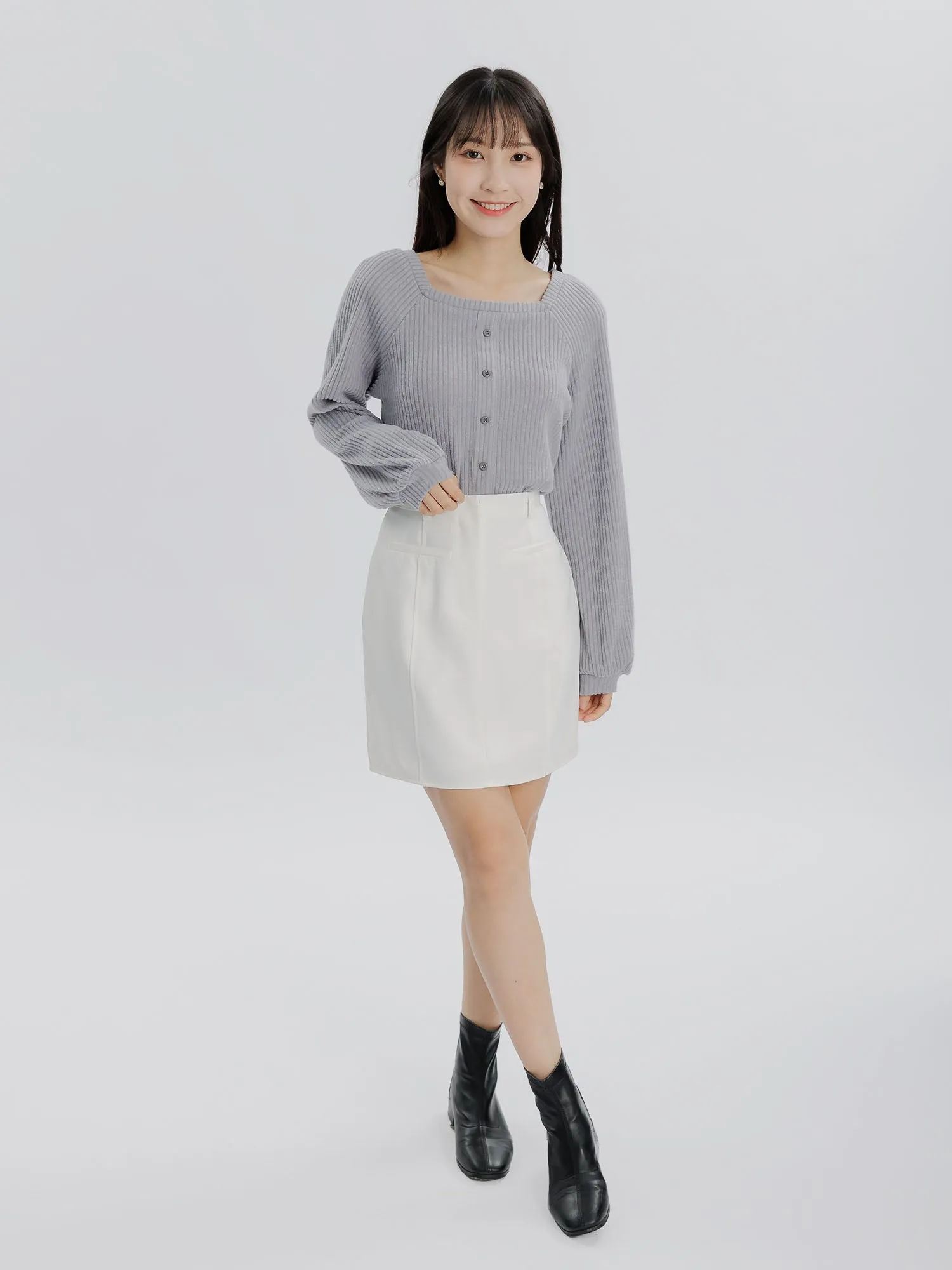 Grace Buttoned Ribbed Knit Top