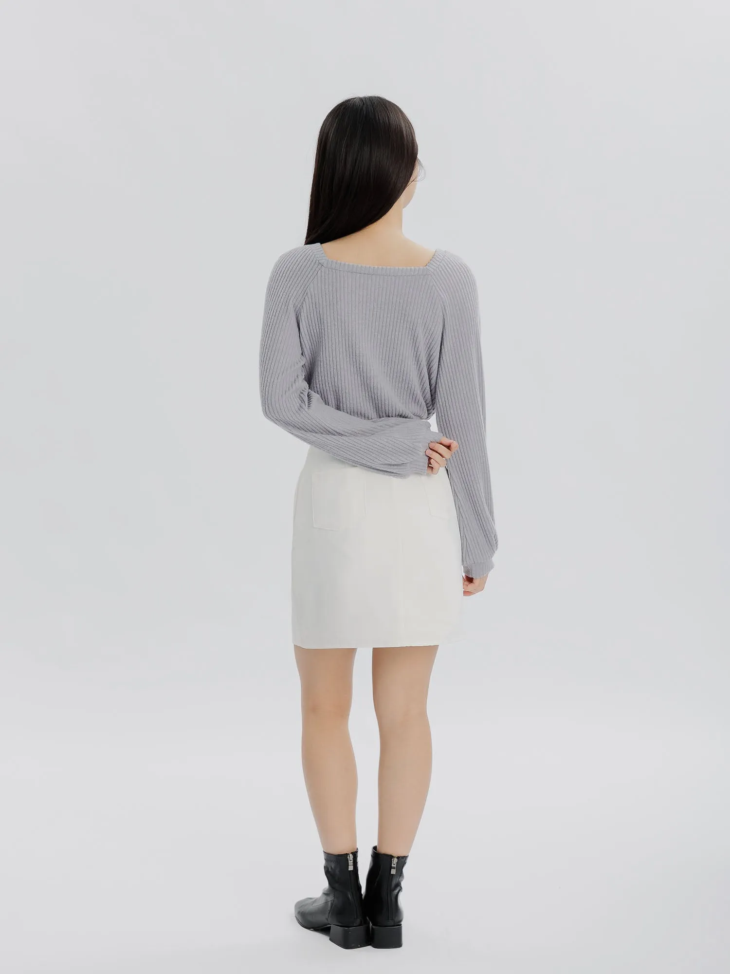 Grace Buttoned Ribbed Knit Top