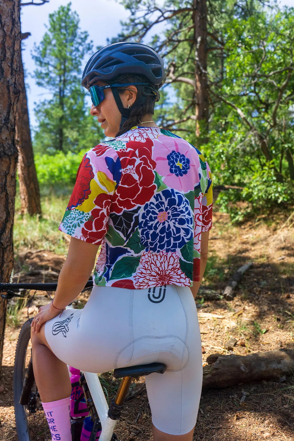 Hydrangea Women's Crop Top