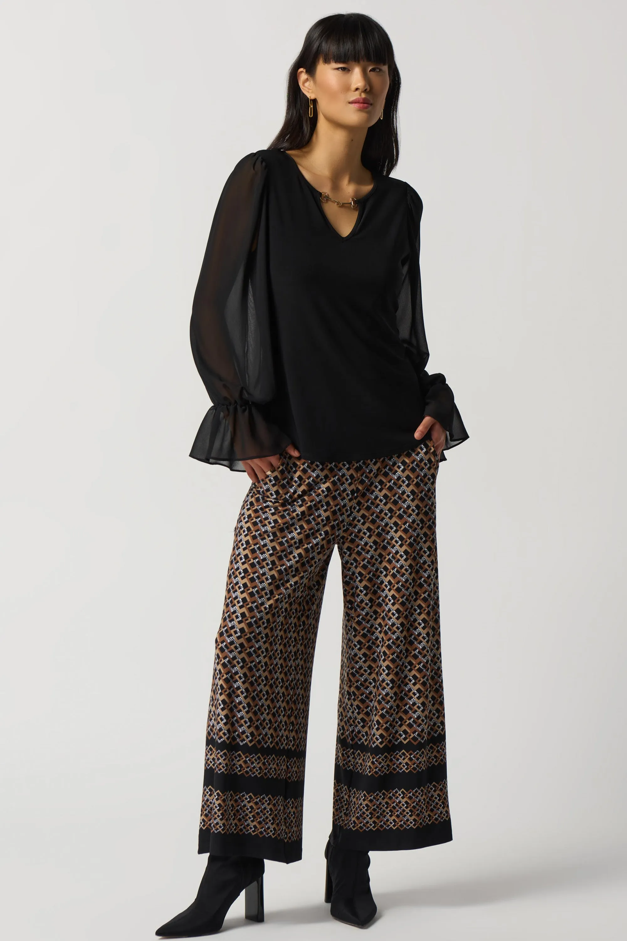 KEYHOLE CHIFFON SLEEVE TOP