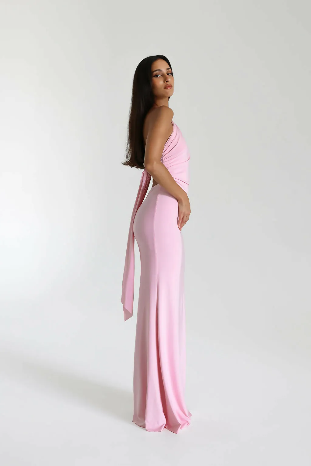 Natalie Rolt Fabienne Gown in Blossom Pink Size 1 / AU 8