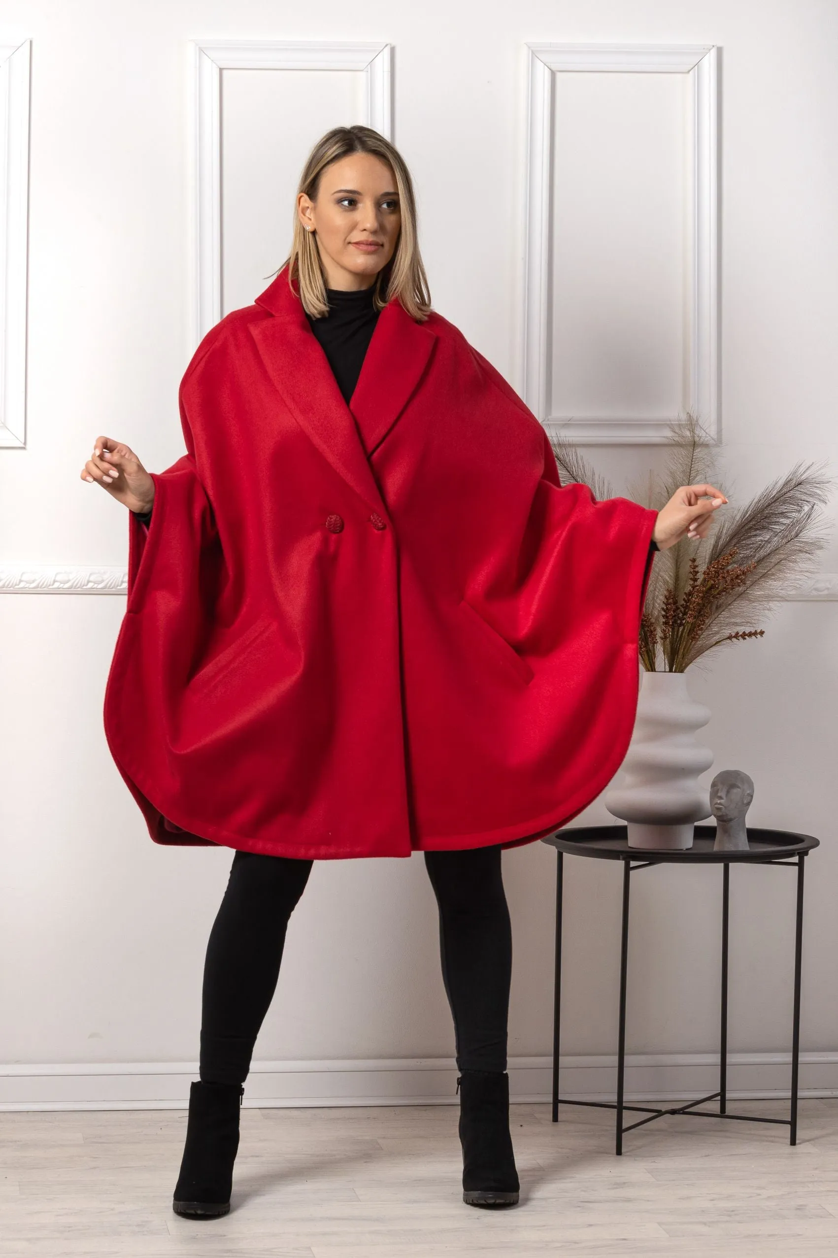 Off white Loose Cape Coat