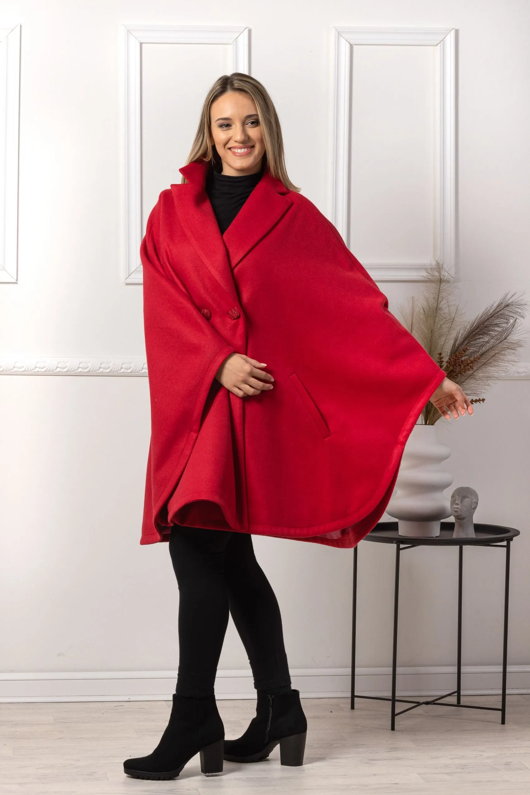Off white Loose Cape Coat