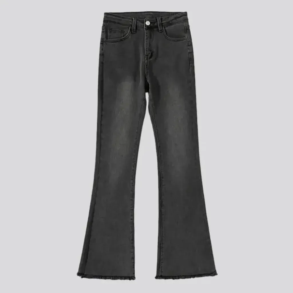 Raw-hem vintage jeans for ladies