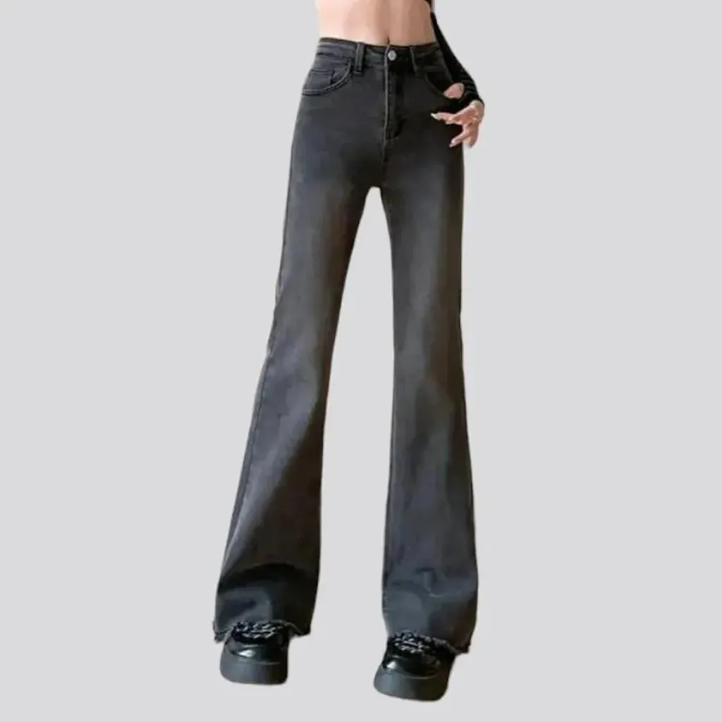Raw-hem vintage jeans for ladies