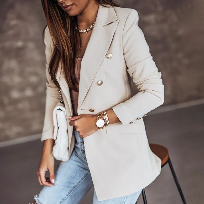 Single-breasted blazer with long sleeves - timeless elegance